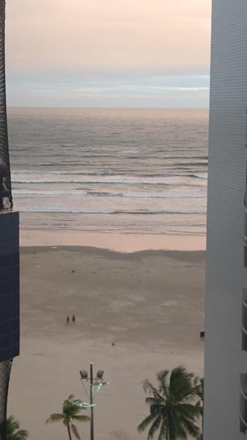 Lindo Apartamento Guilhermina - Edificio Frente Para O Mar Прая-Гранді Екстер'єр фото