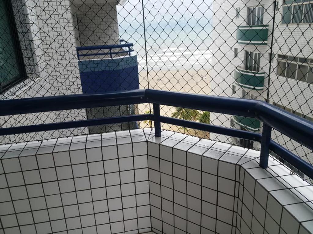 Lindo Apartamento Guilhermina - Edificio Frente Para O Mar Прая-Гранді Екстер'єр фото